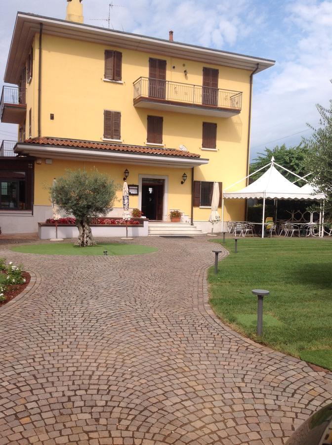 Hotel Panineria Colombera Rossa Brescia Ngoại thất bức ảnh